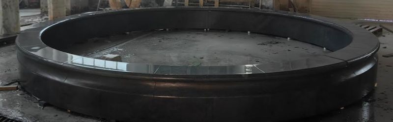 16' x 18" Round Surround with Seat Cap, Charcoal Grey Granite
