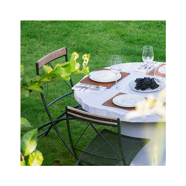 Outdoor Table 48"