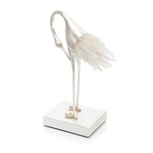 Polished Quartz Egret Grooming Figurine