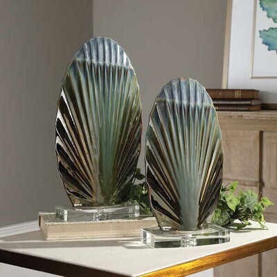 Decorative Sculptures & Figurines