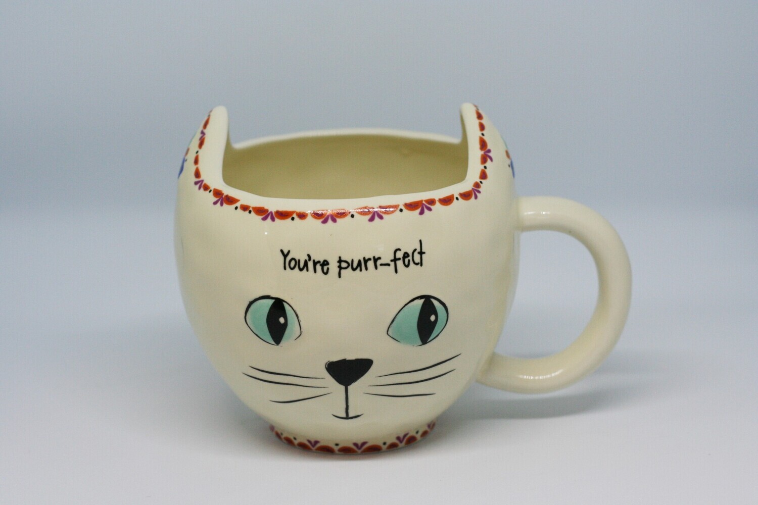 Ceramic Kitty Mug: The Purr-fect Design for Feline Lovers