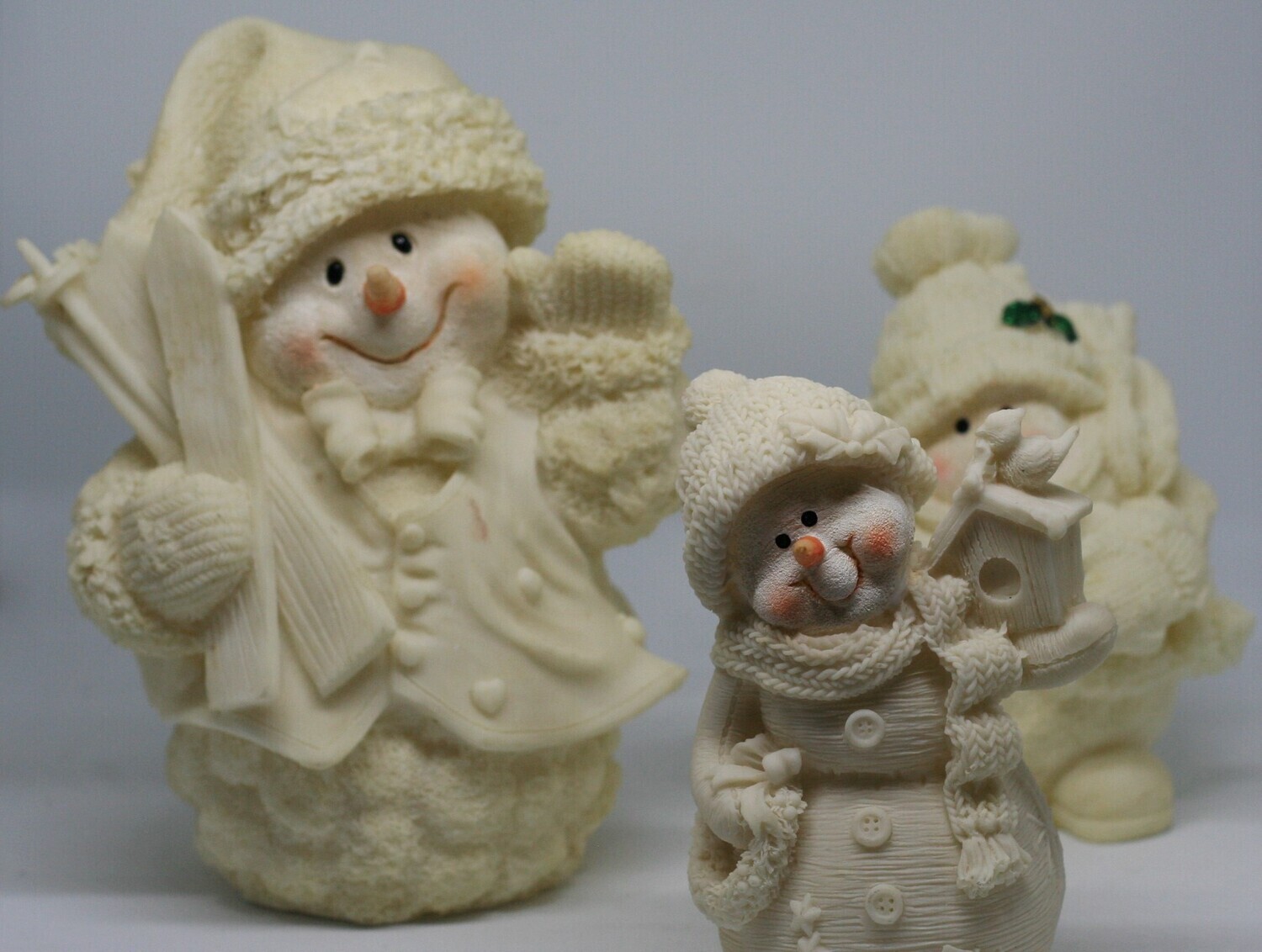 Meet the Adorable White Snowman Family