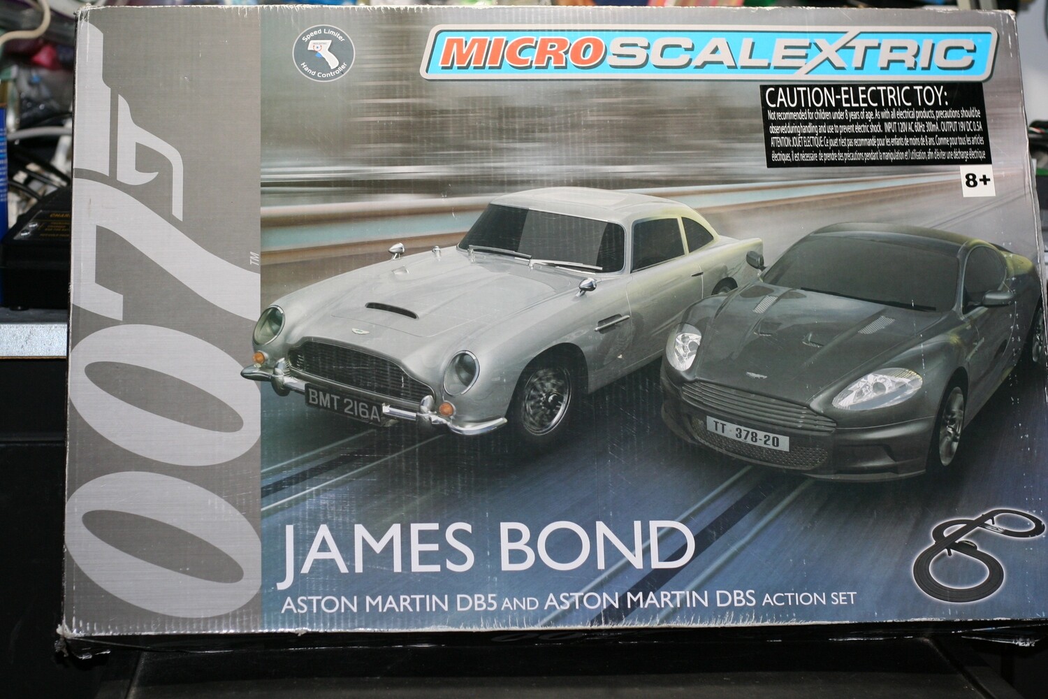 James Bond Race Track