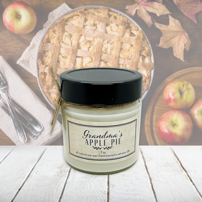 Grandma&#39;s Apple Pie - Soy wax candle 7 oz.