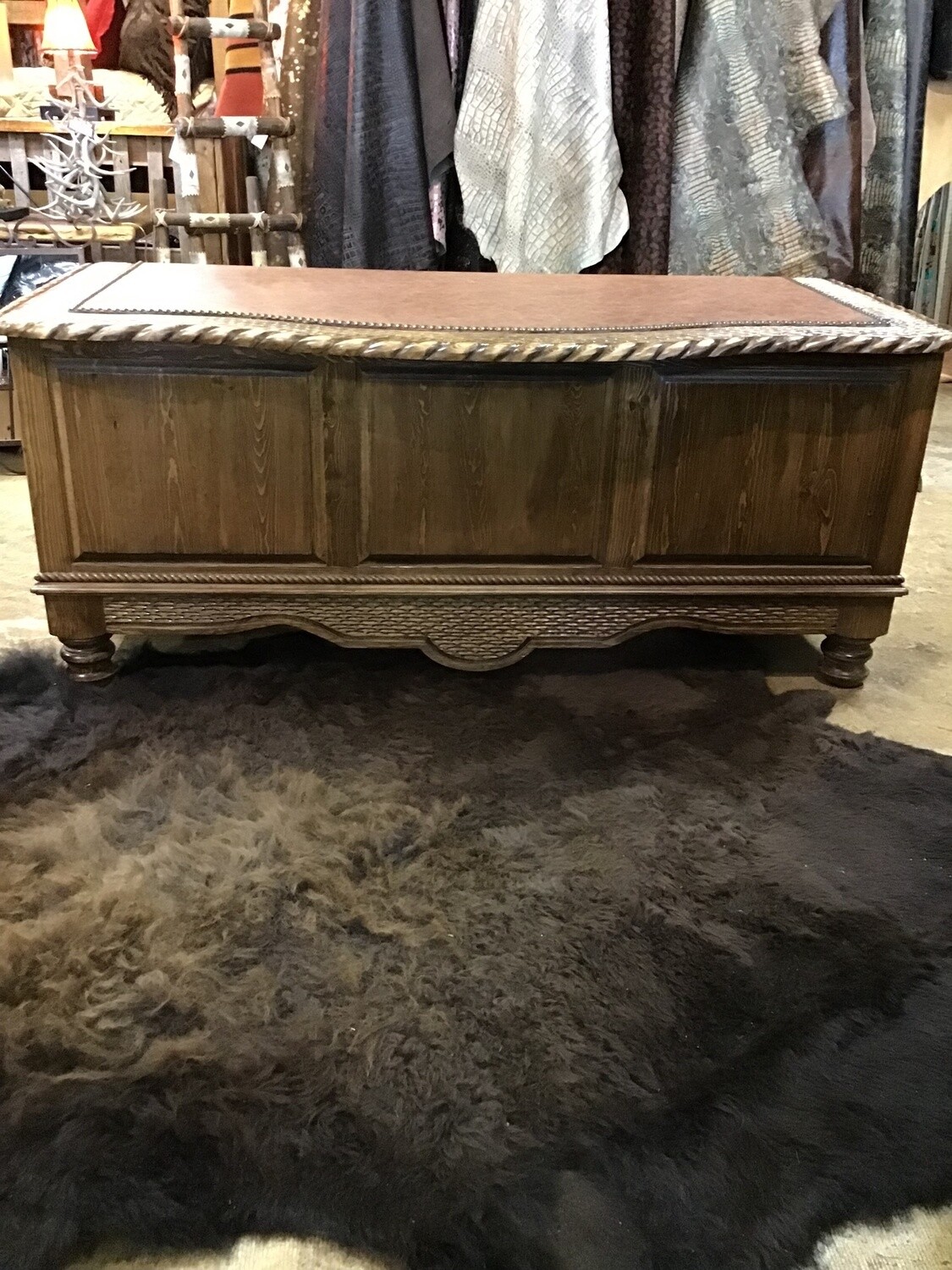 El Patron Desk w/Leather
