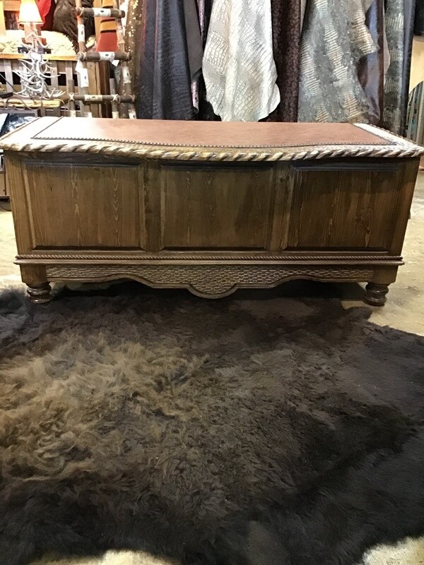 El Patron Desk w/Leather
