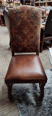 Rochilio Harvest Crown Side Chair