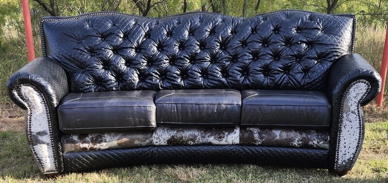 El Dorado Theatre Sofa with Black Diamond Stitch Hide