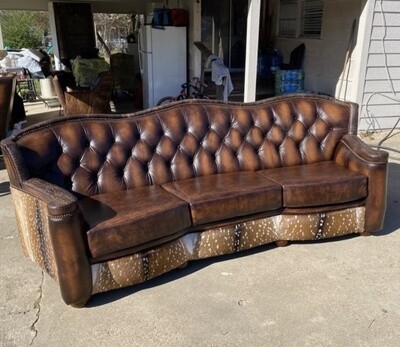Texan Conversational Sofa w/ Axis