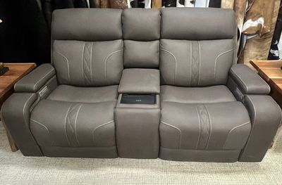 Navarro Espresso Media Loveseat