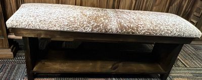 4&#39; Cowhide Bench w/Shelf