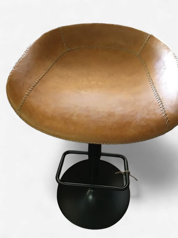 Rogue Barstool -Cedar