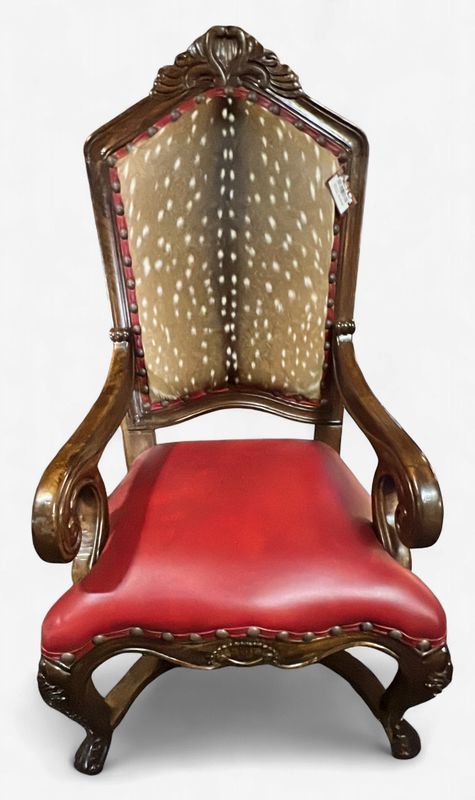 Verona Arm Chair with Axis