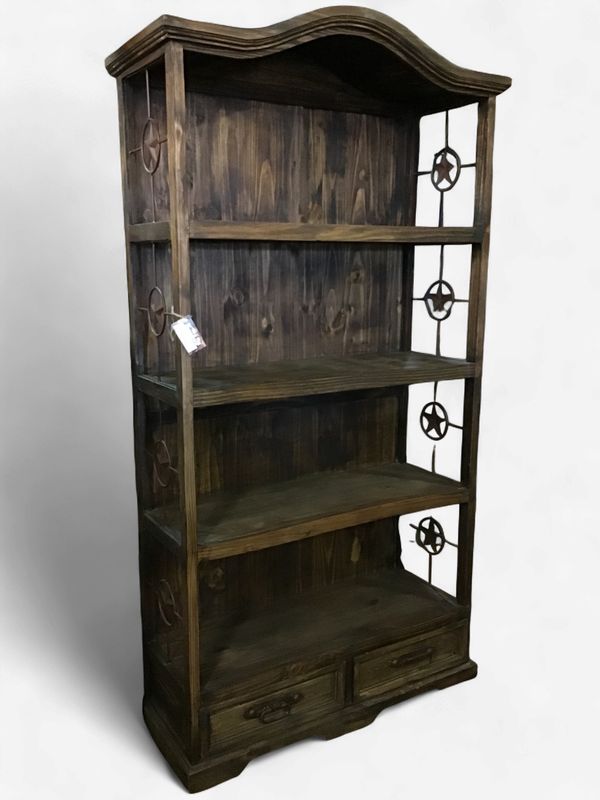 RR Bookcase with Star