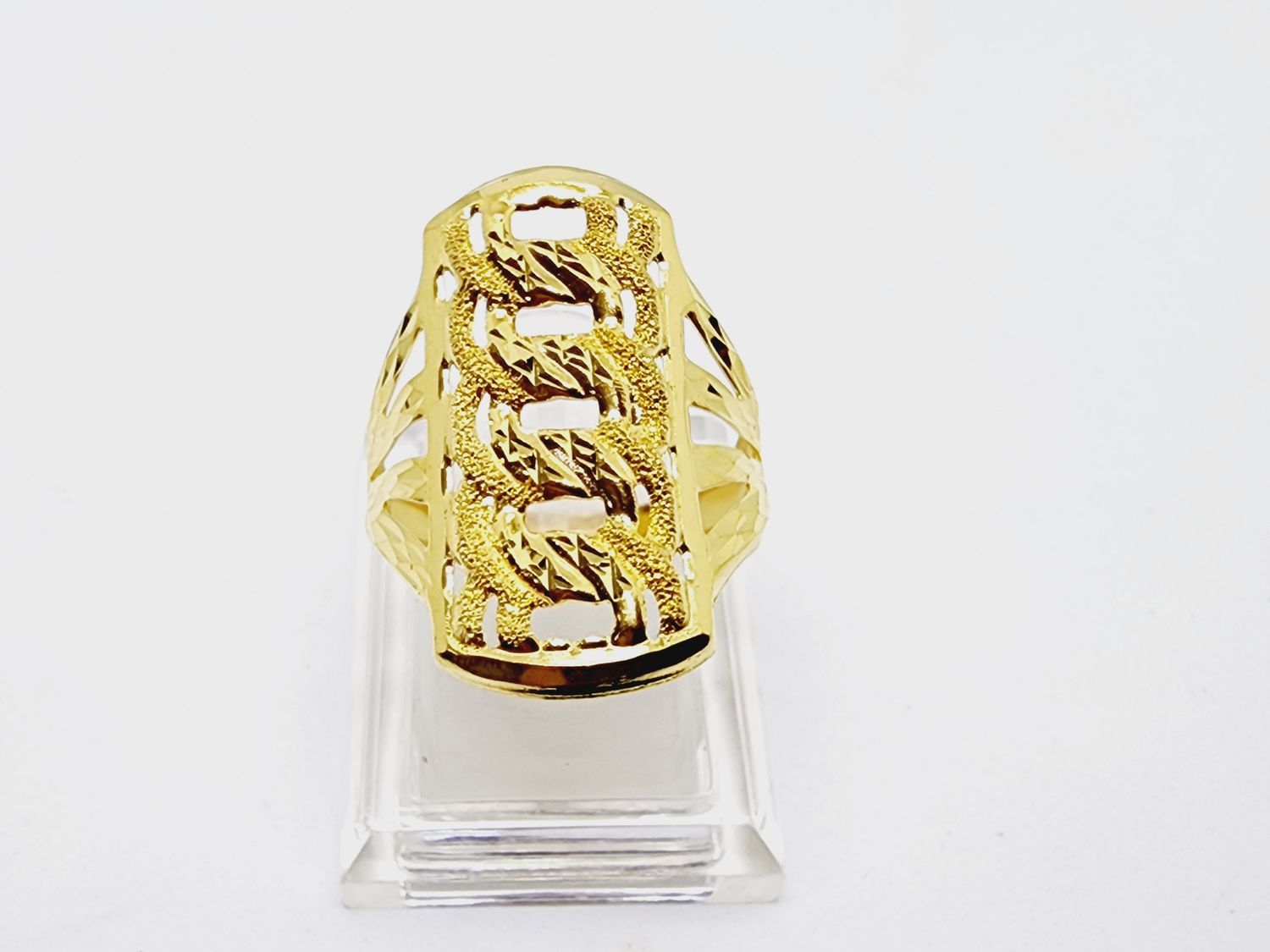 Cincin Coco Mak Datin 916