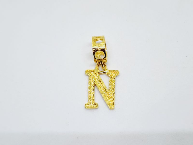 Locket/Beads/Charms Huruf N 916