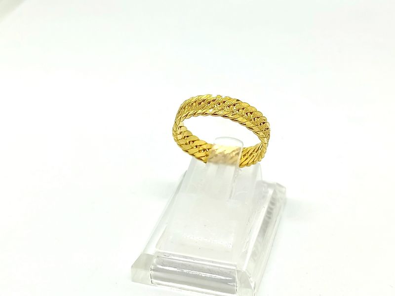 Cincin Lipan Pasir Tengah 916
