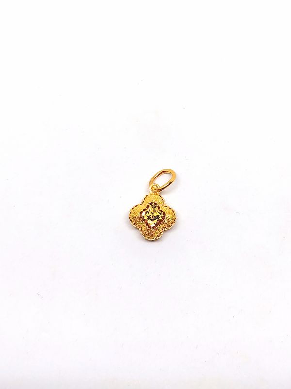 Locket Clover Dubai 916