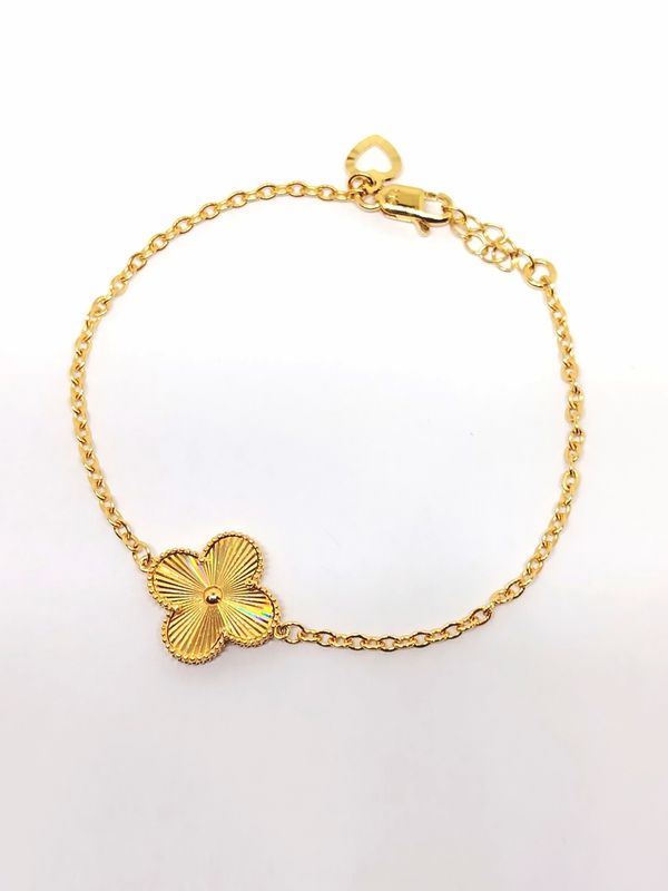 Rantai Tangan Sauh Clover 916 Pre Love