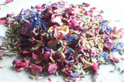 Cornflower Mix confetti petals wholesale packs
