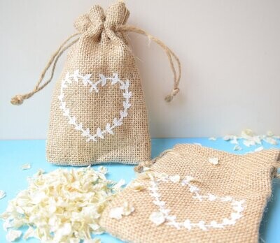 Natural jute bag heart design empty wholesale 100 pack