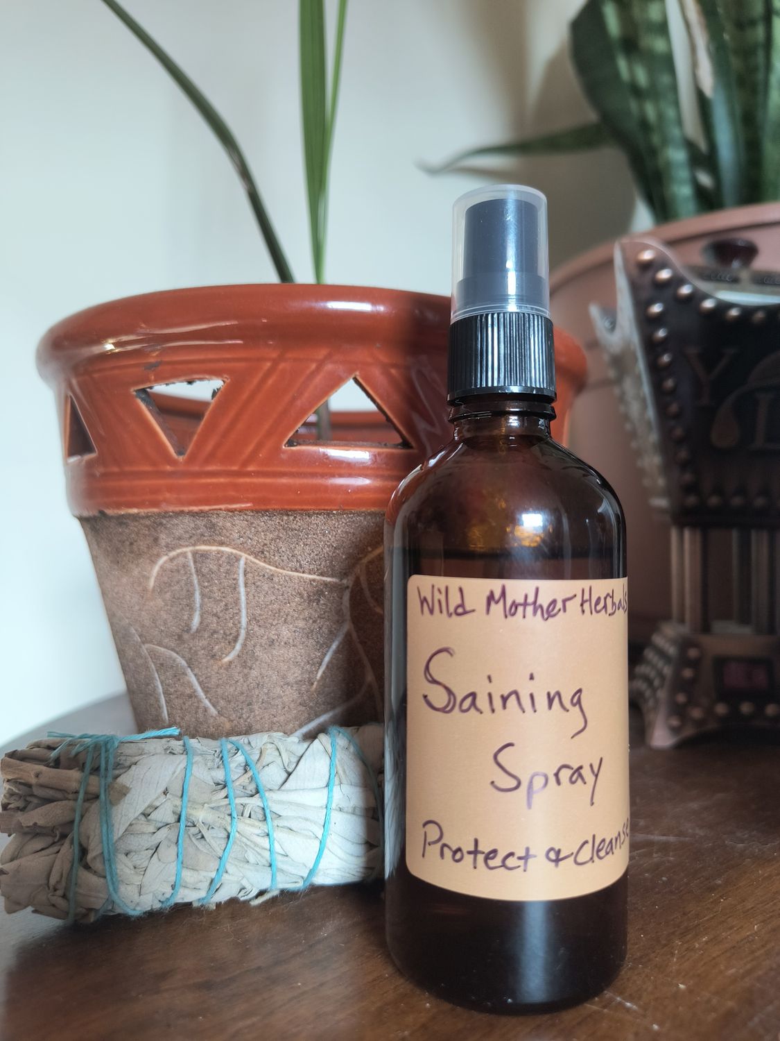 Saining Spray