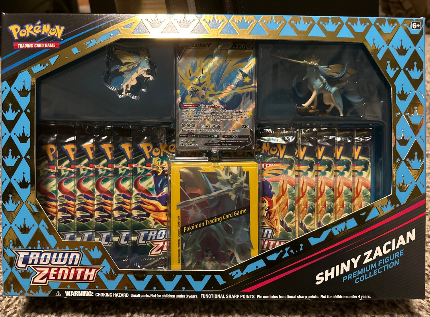 Pokemon Crown Zenith Shiny Zacian Premium Figure Collection