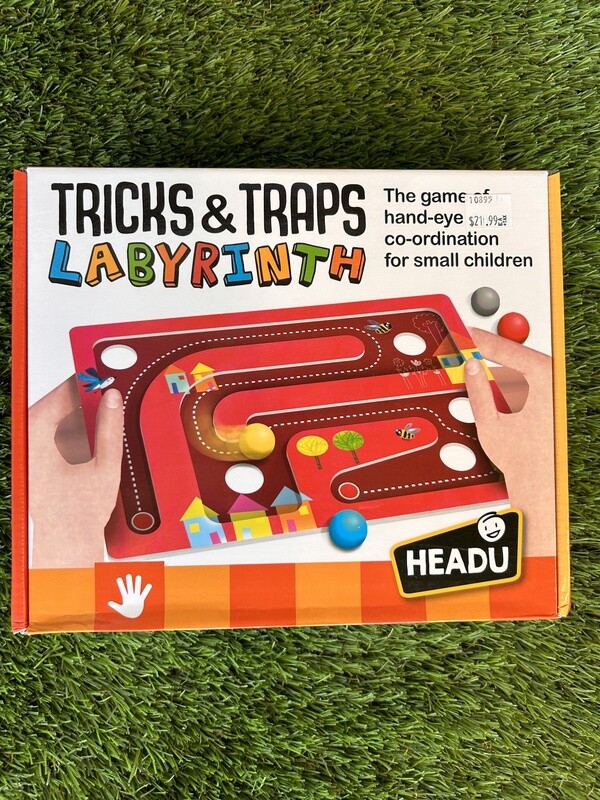 Tricks &amp; Traps Labyrinth