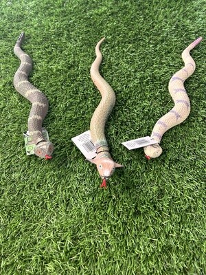 15 In Stretch Snakes