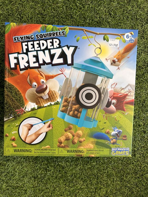 Flying Squirrels Feeder Frenzy