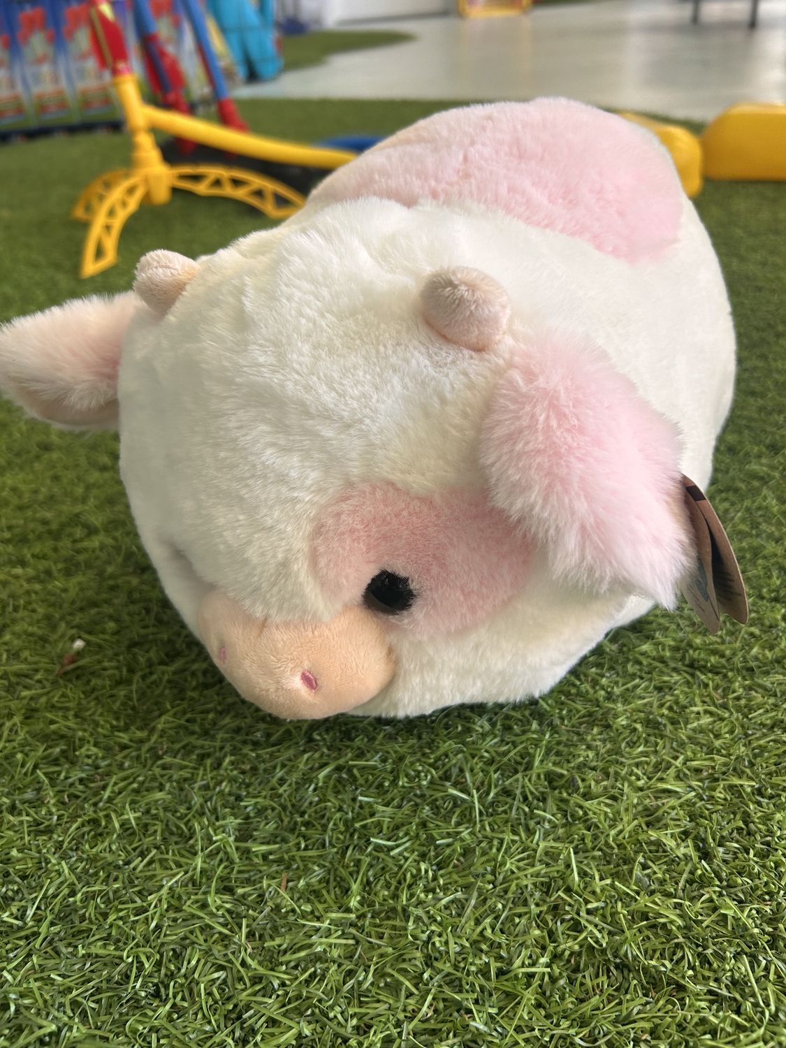 10&quot; MOONIQUE STRAWBERRY MILK COW