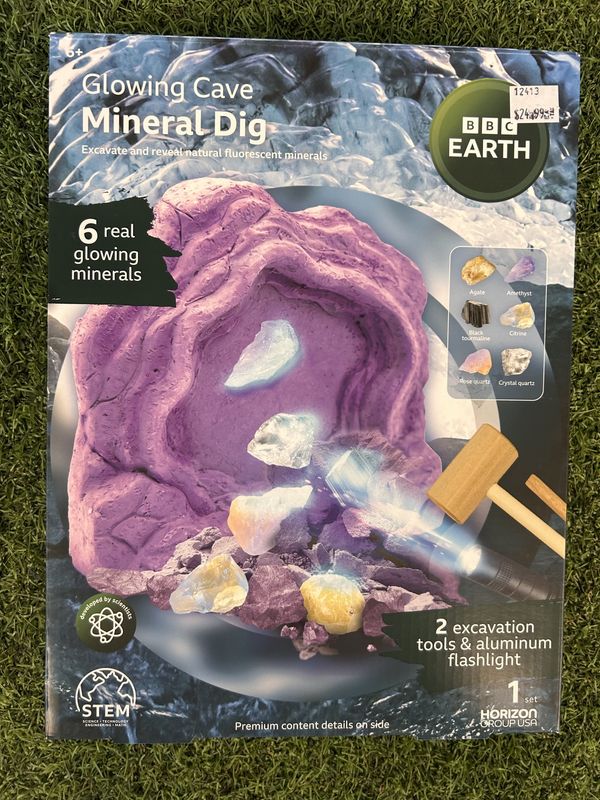 BBC Glowing Mineral Dig