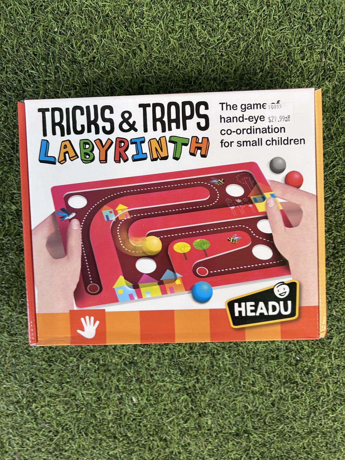 Tricks &amp; Traps Labyrinth (Veira's Birthday Box)