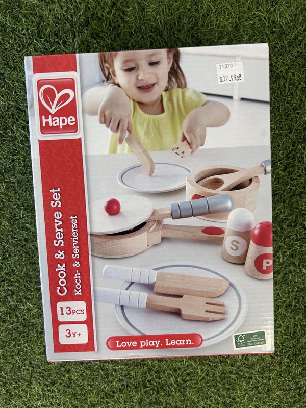 Cook and Serve Set (Veira's Birthday Box)