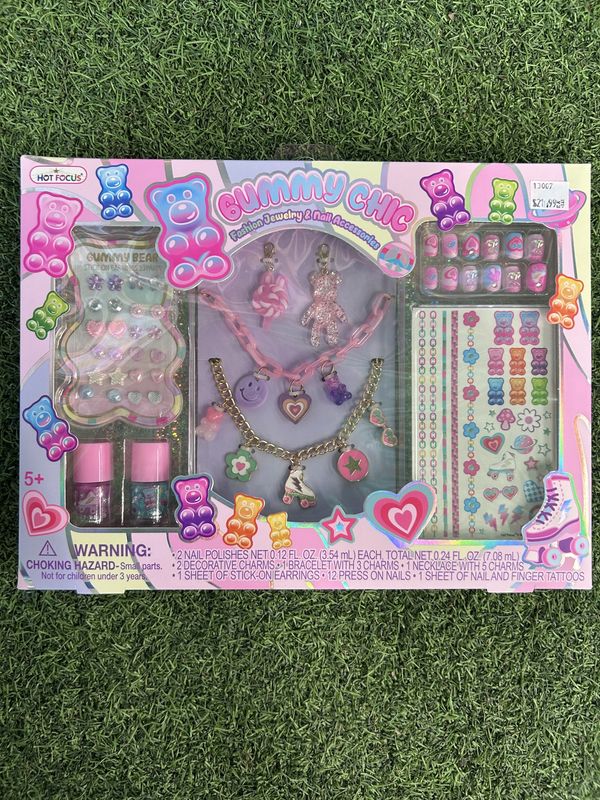 Gummy Chic, Gummy Bear (Veira's Birthday Box)