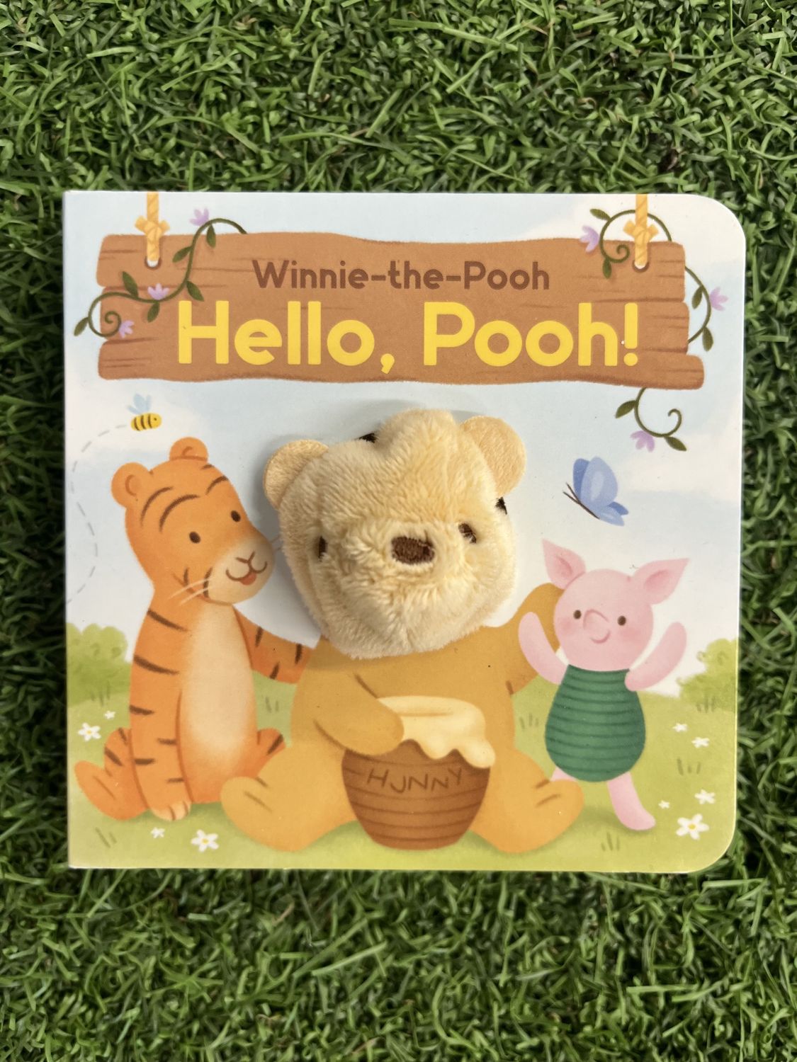 Winnie-the-Pooh Hello, Pooh Puppet Book