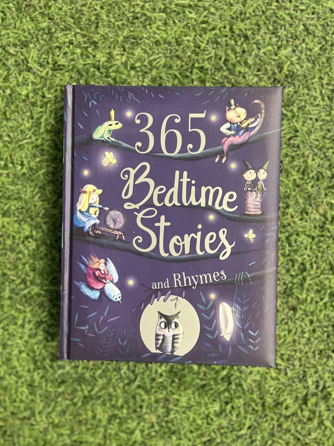 365 Bedtime Stories and Rhymes