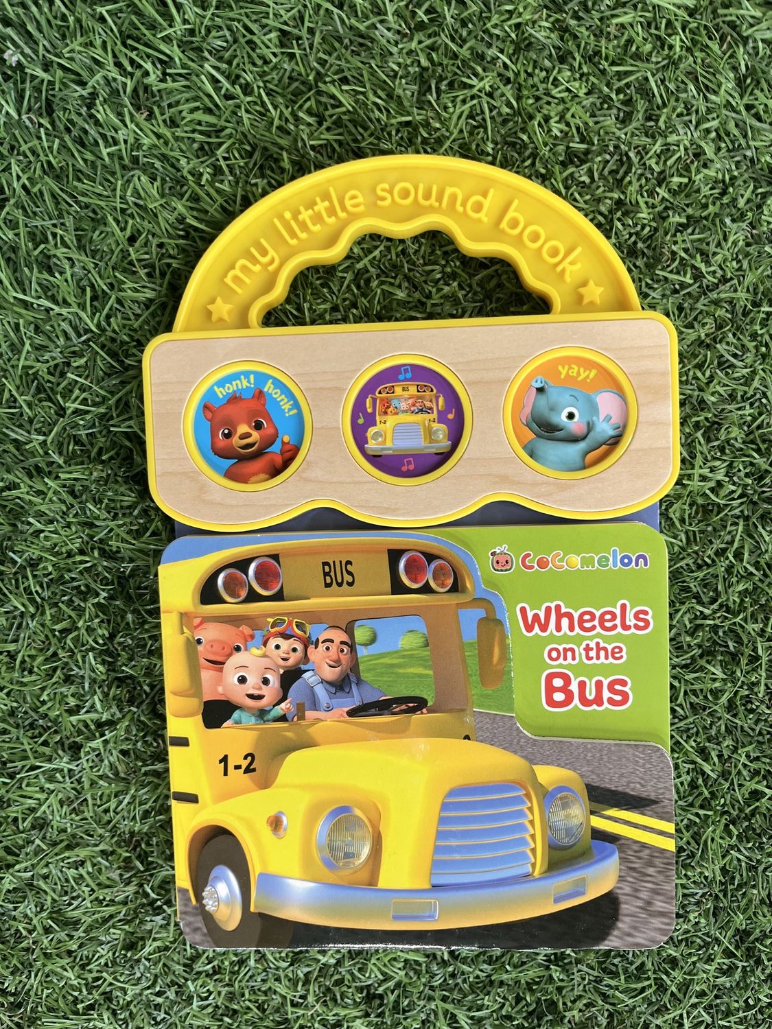 CoComelon Wheels on the Bus