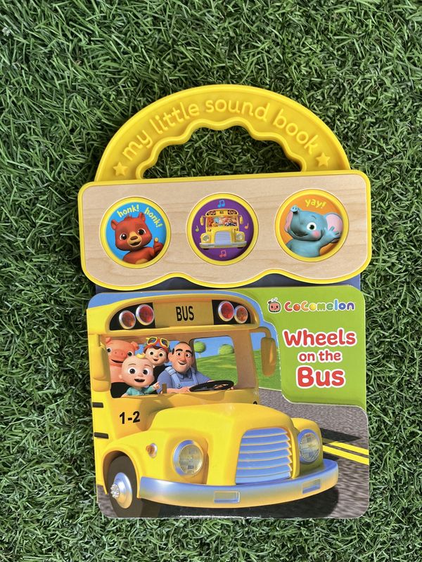 CoComelon Wheels on the Bus