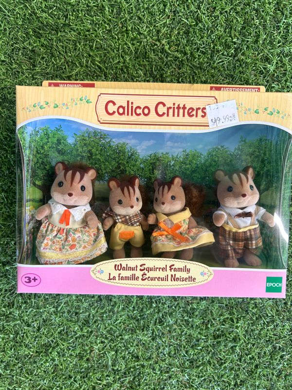BL Walnut Squirrel Family