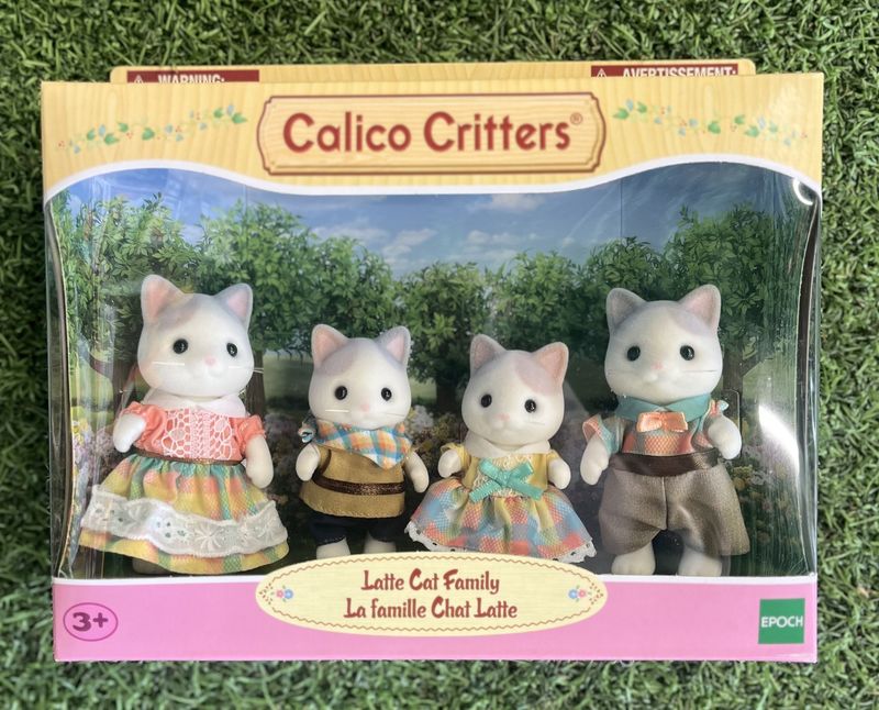 Calico Critters Latte Cat Family