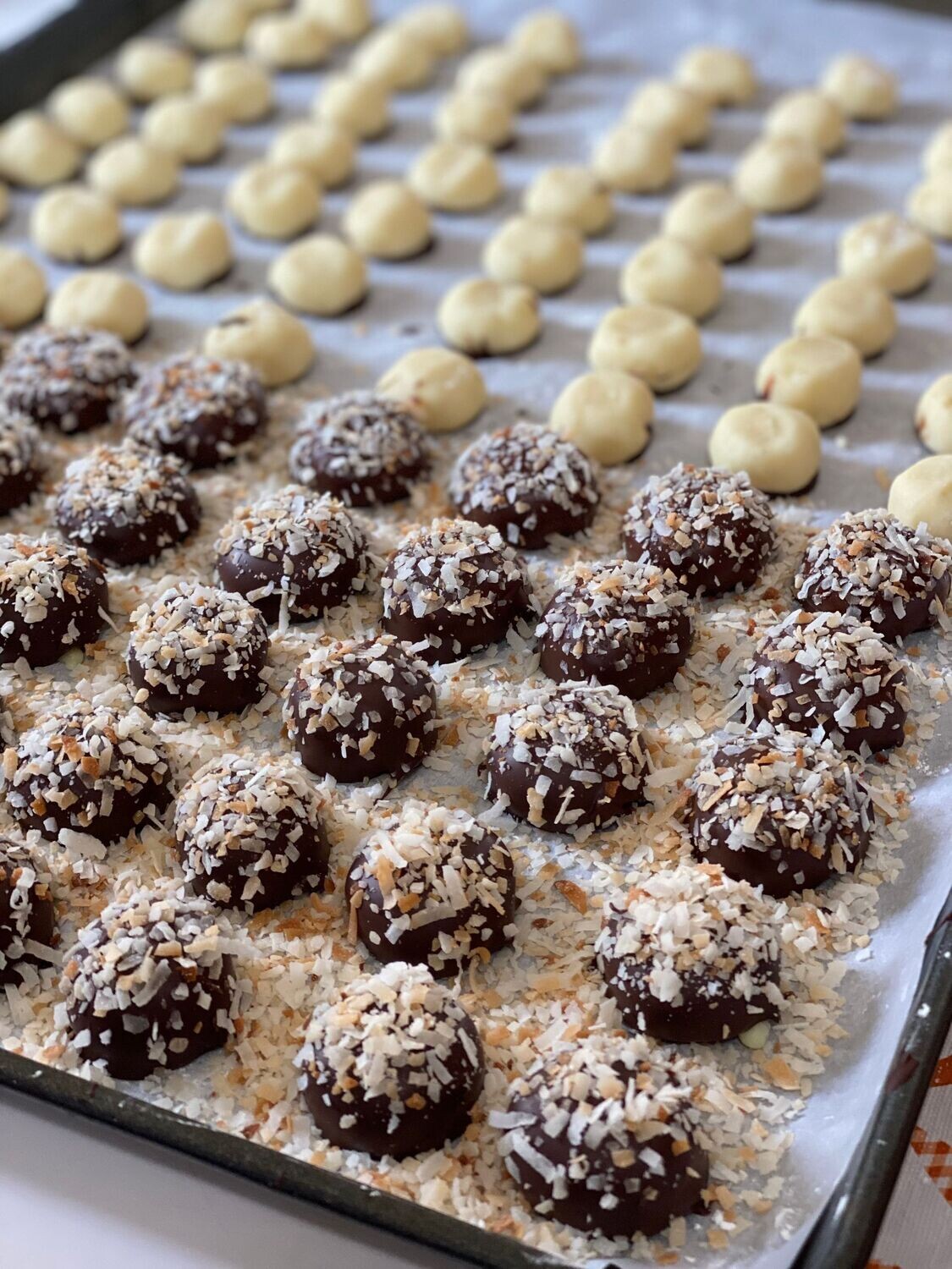 large Batch of Truffles -100 Pieces