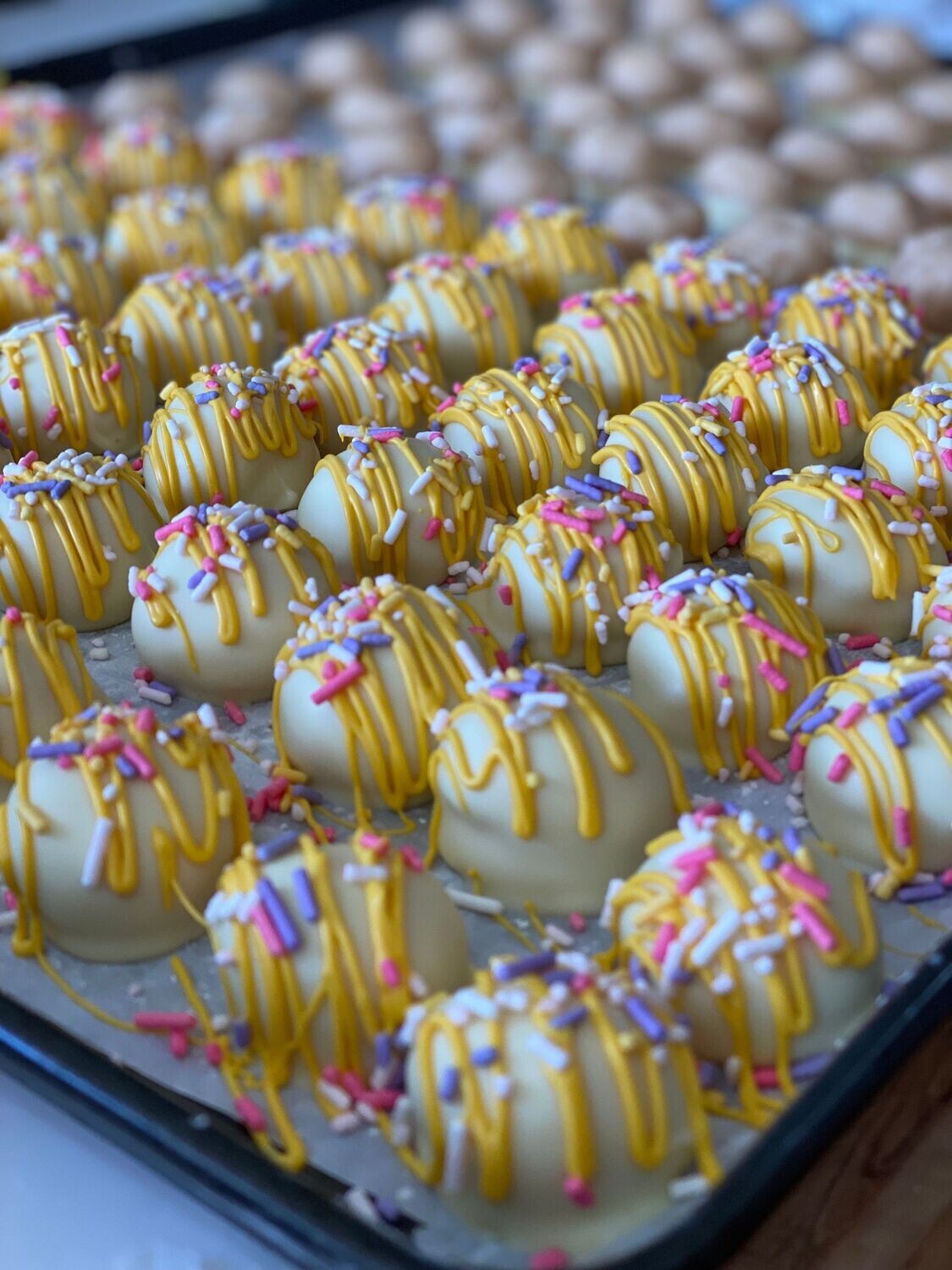 Large Batch Cream Candy - 100 Pieces
