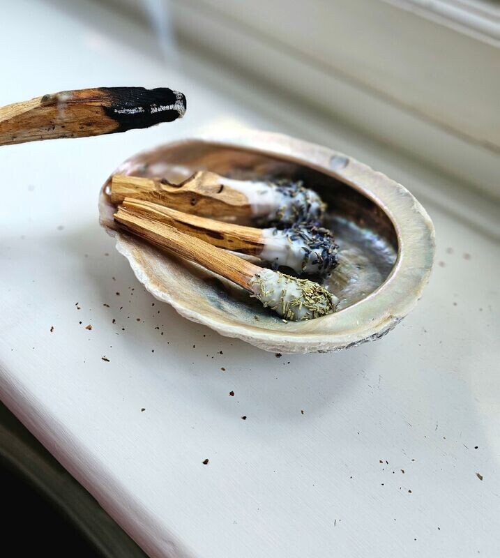 Feel good palo santo