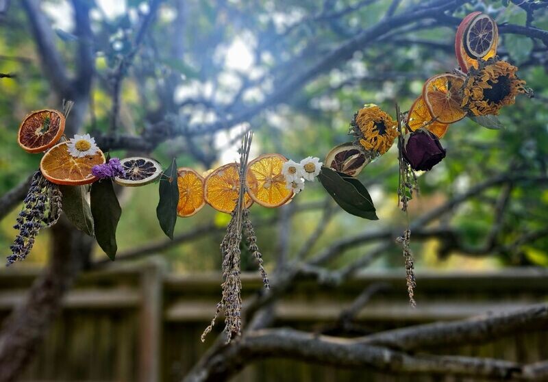 Solstice garland