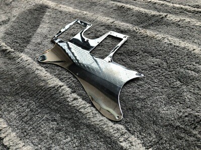 Gibson RD Artist Bass chrome pickguard