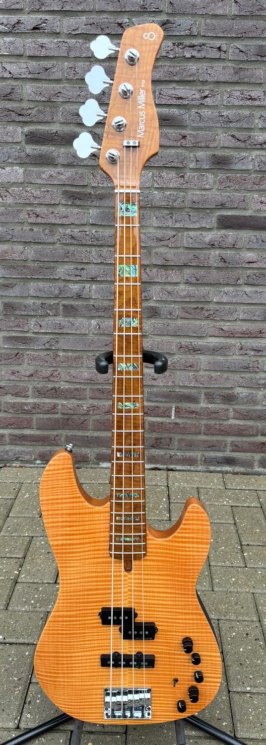 Sire P10 DX Flame Maple