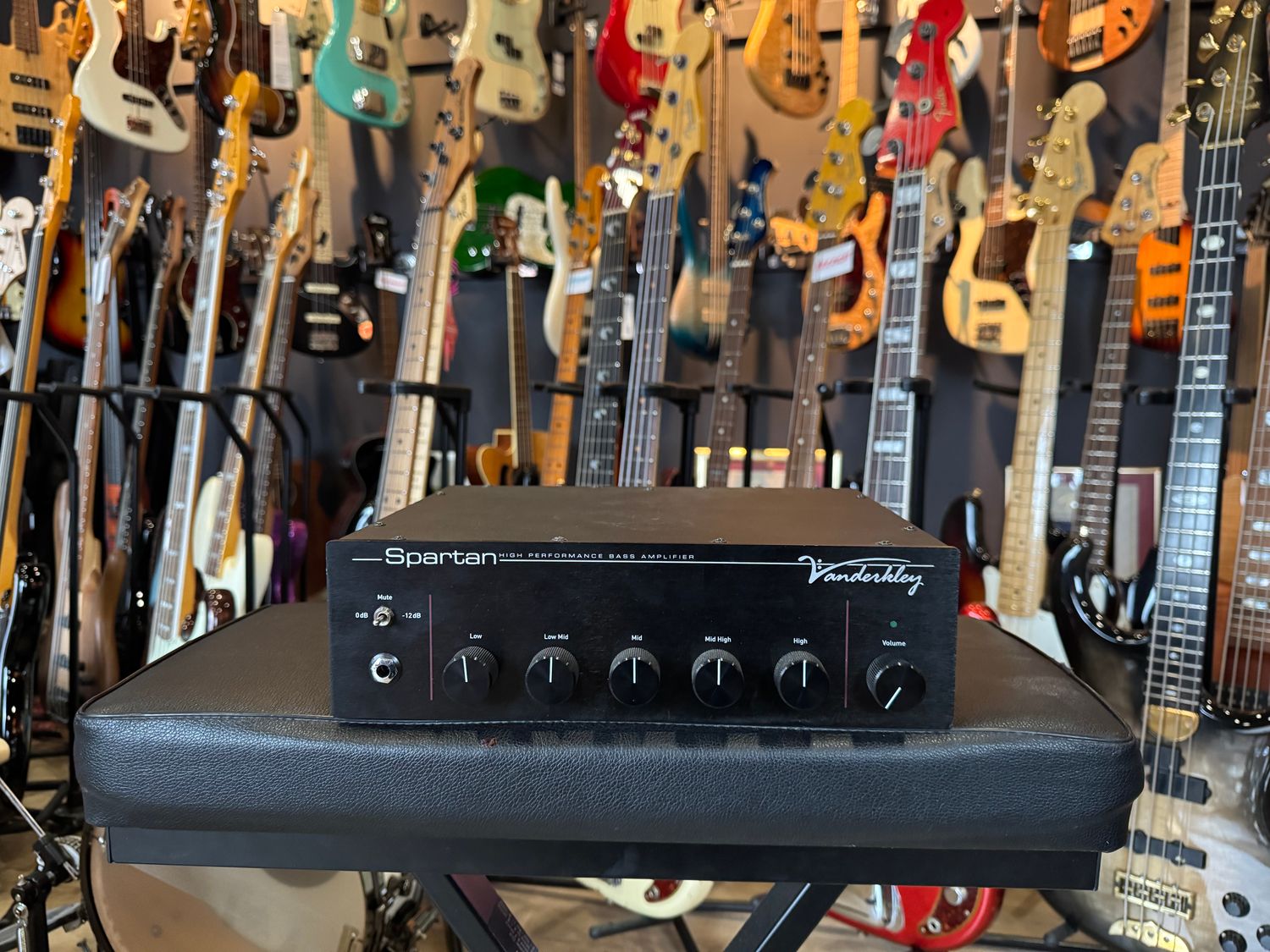 Vanderkley Spartan + gigbag + 19&quot; rack ears