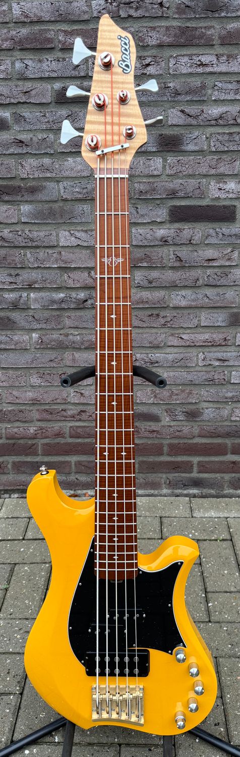 BACCI MARLEO 5-STRING 34" GLOSSY OCRA MARCUS MILLER