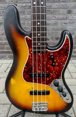 Fender Jazz Bass from 1965 + OHSC